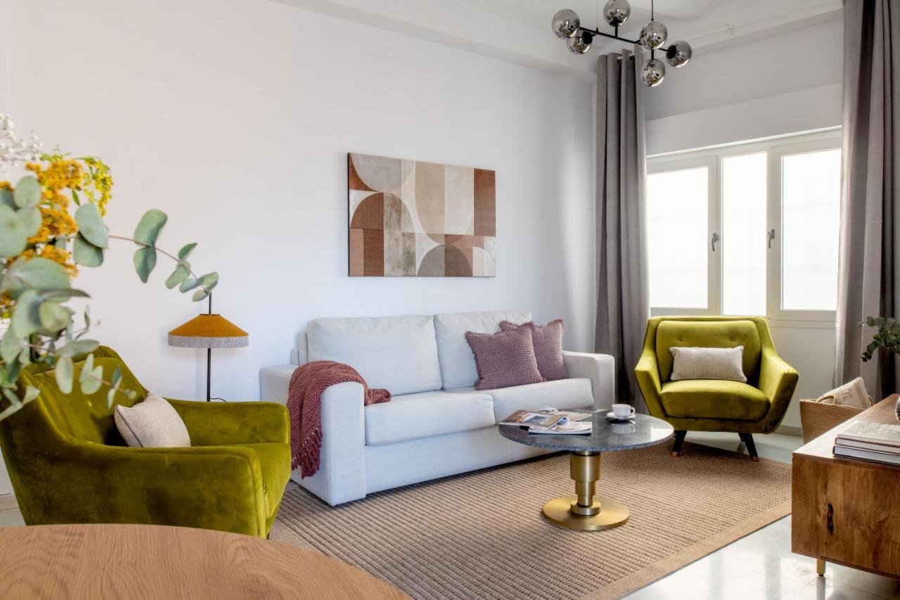 Suites Maestranza - Puerta Del Arenal By Magno Apartments — Photos 3